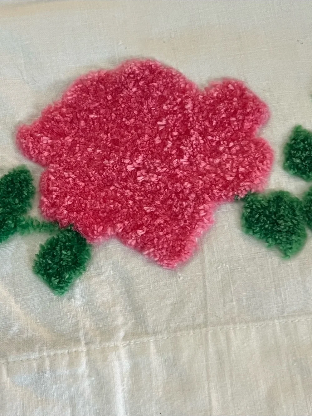 Vintage Pillowcases 20x30 Chenille Floral Accents Hot Pink & Christmas Green